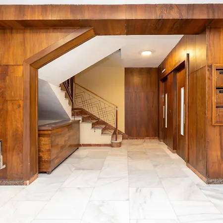 Gran Via Cathedral Appartement *