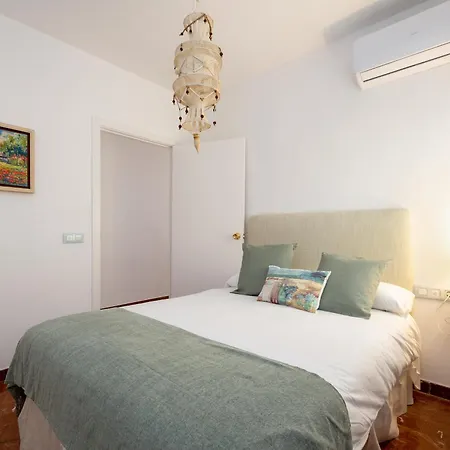 Chezmoihomes Gran Via Cathedral غرناطة